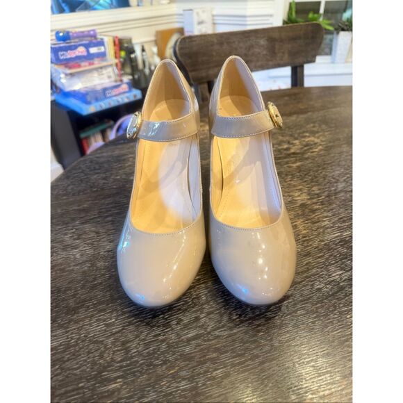 Liz Claiborne Savannah Cream Patent Block Heel Mary Janes sz 11W NWOT - Picture 2 of 6